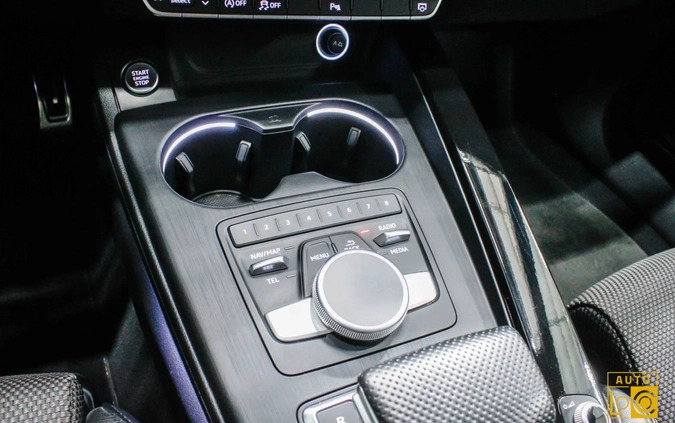 Audi A4 cena 105555 przebieg: 120000, rok produkcji 2018 z Sianów małe 562